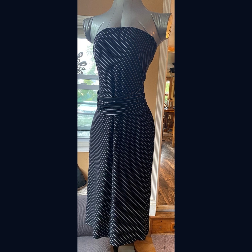Strapless party dress.